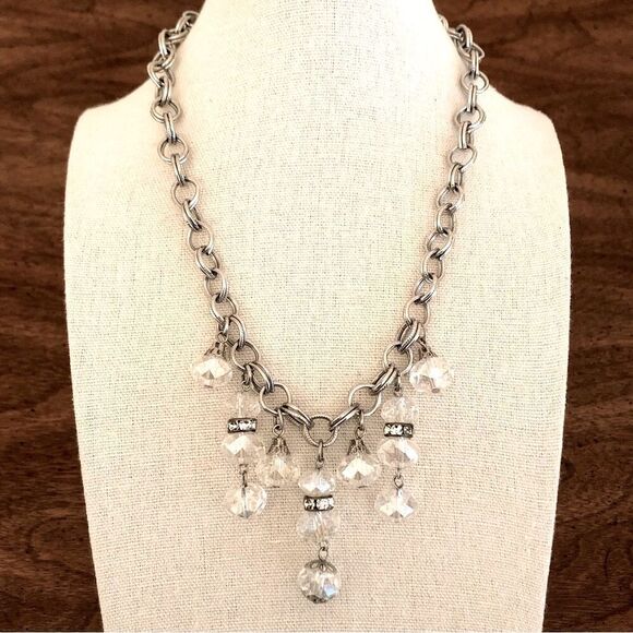 1928 | Iridescent Crystal Statement Necklace | 16” Adjustable - Picture 1 of 3